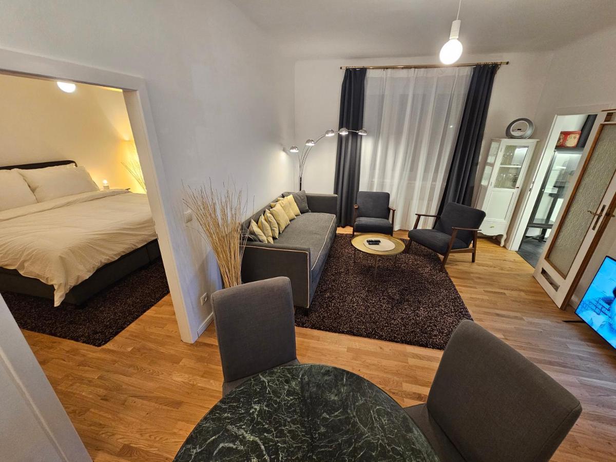 Yuki'S Place - Central Design Apartment - Vienna Trade Fair - Wu Campus - Downtown - Subway Exterior photo